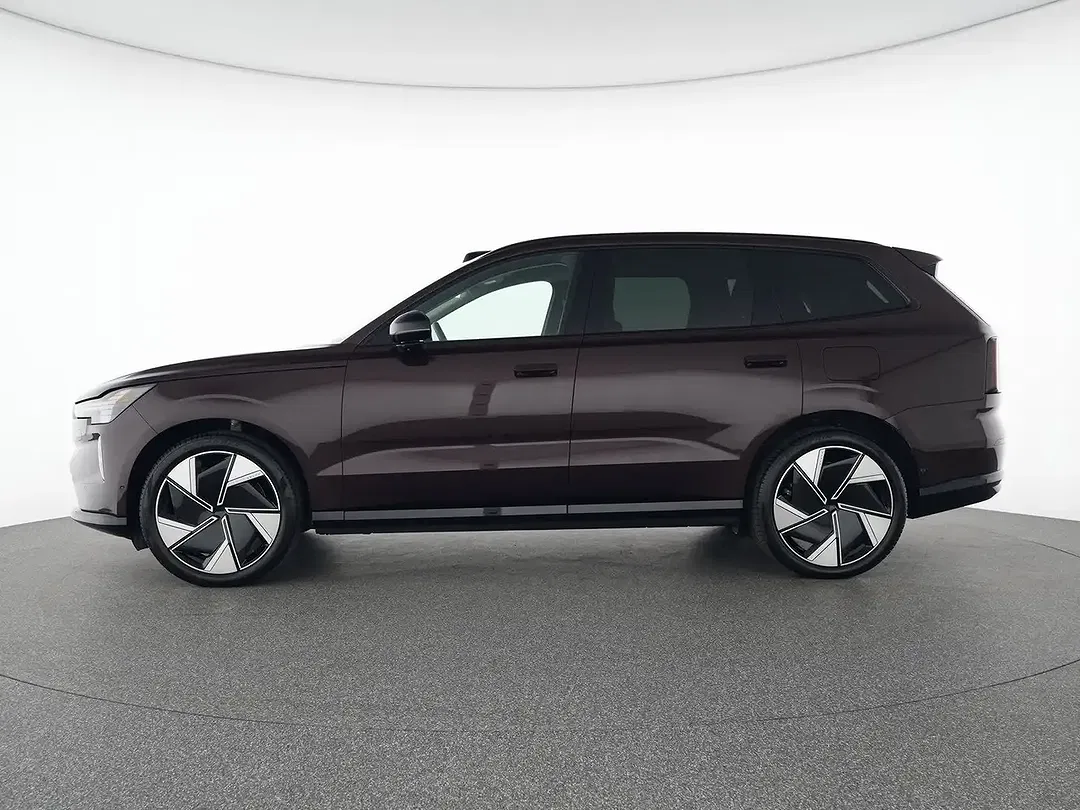 Volvo EX90 AWD Performance Plus - Thumbnail 11