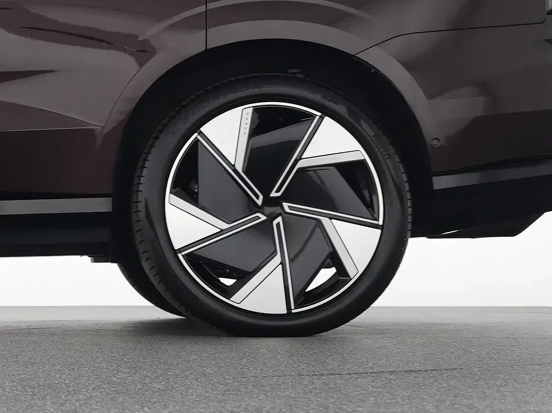 Volvo EX90 AWD Performance Plus - Thumbnail 21