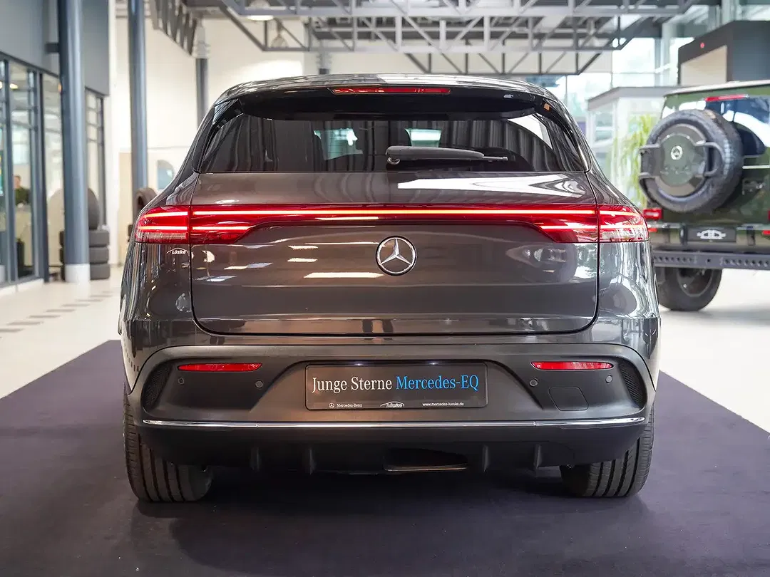 Mercedes-Benz EQC 400 4MATIC AMG Line - Thumbnail 4