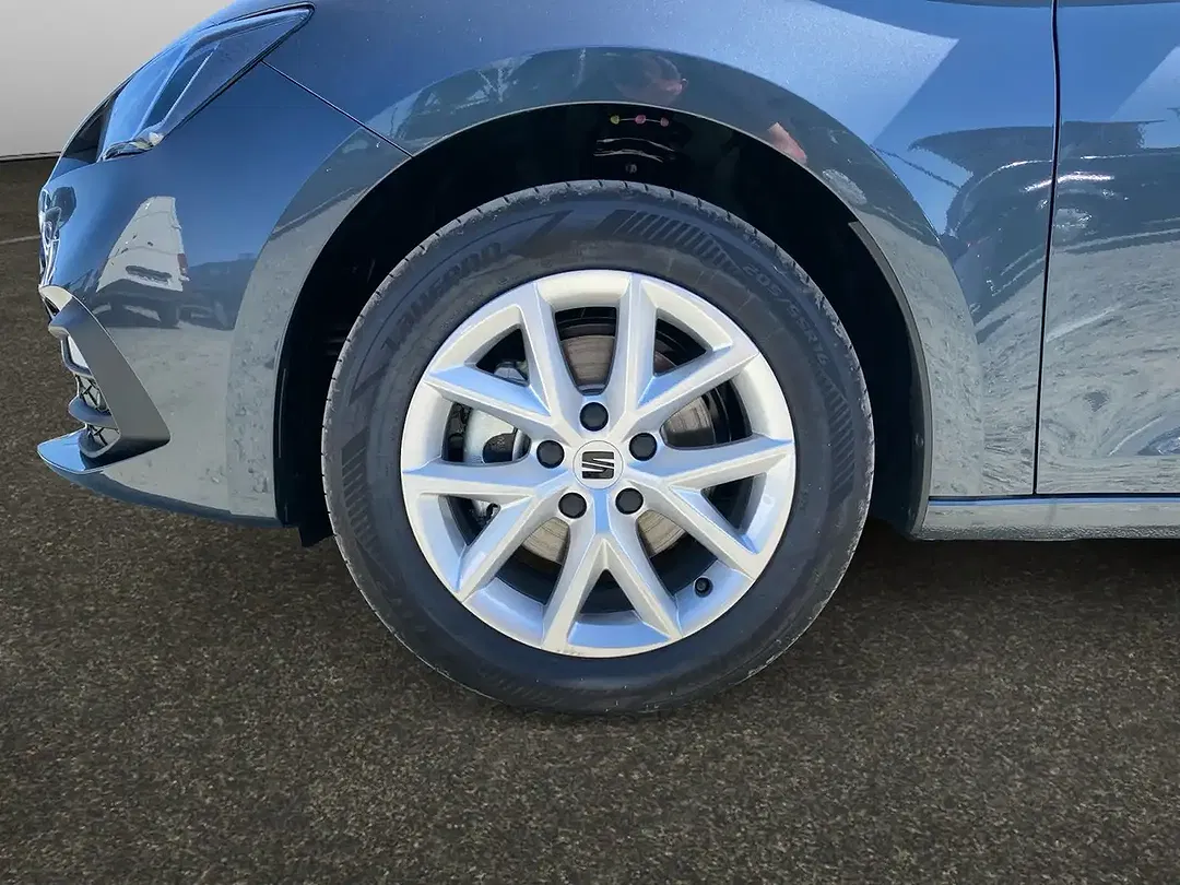 SEAT Leon 1.5 eTSI DSG Style - Thumbnail 7