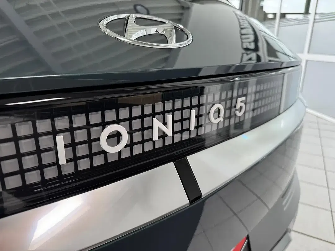 Hyundai IONIQ 5 TECHNIQ - Thumbnail 9