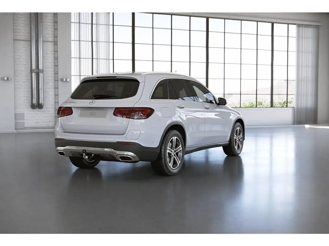Mercedes-Benz GLC 300 4MATIC AMG Exclusive - Thumbnail 2