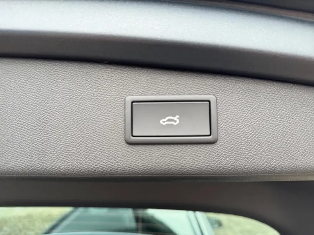 CUPRA Leon 2.0 TSI 4Drive VZ Tribe Edition - Thumbnail 10