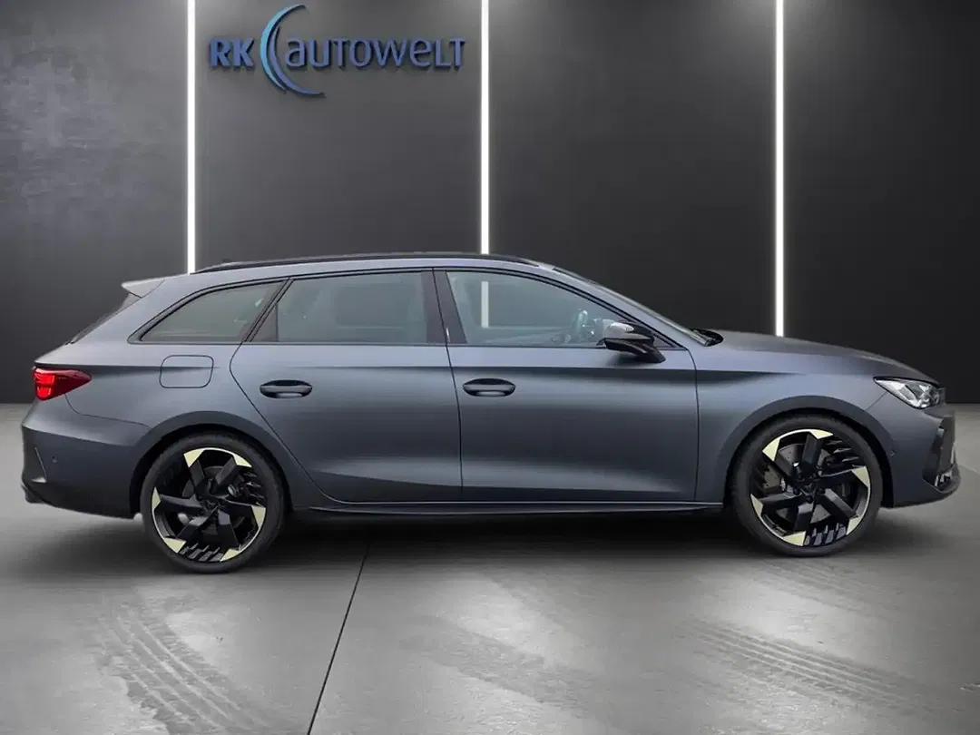 CUPRA Leon 2.0 TSI 4Drive VZ Tribe Edition - Thumbnail 3