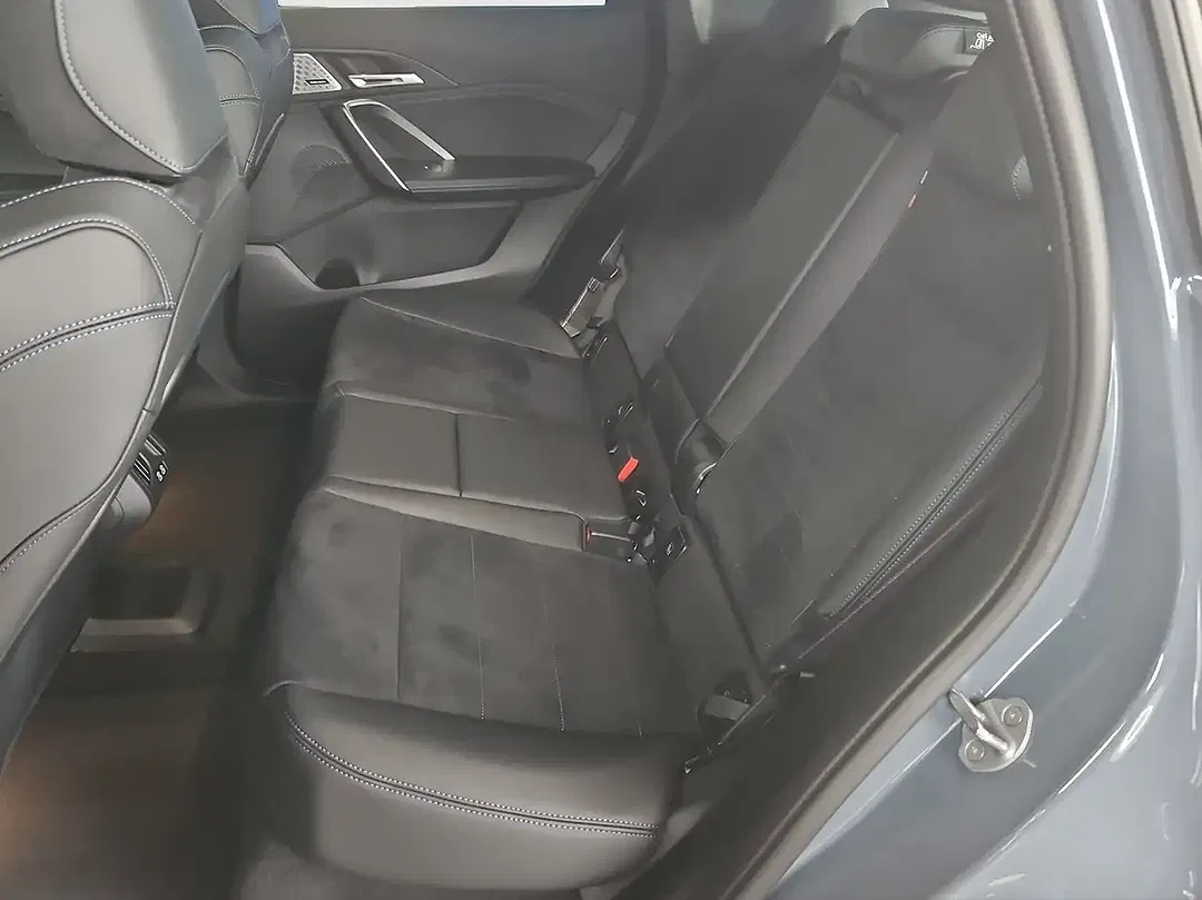 BMW X1 xDrive M Pro - Thumbnail 13