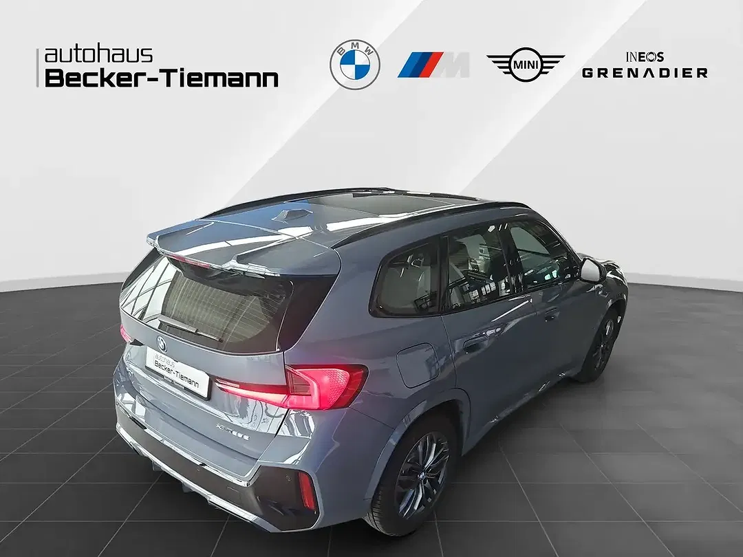 BMW X1 xDrive M Pro - Thumbnail 6