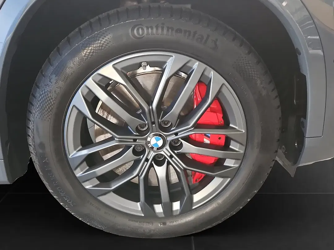 BMW X1 xDrive M Pro - Thumbnail 8