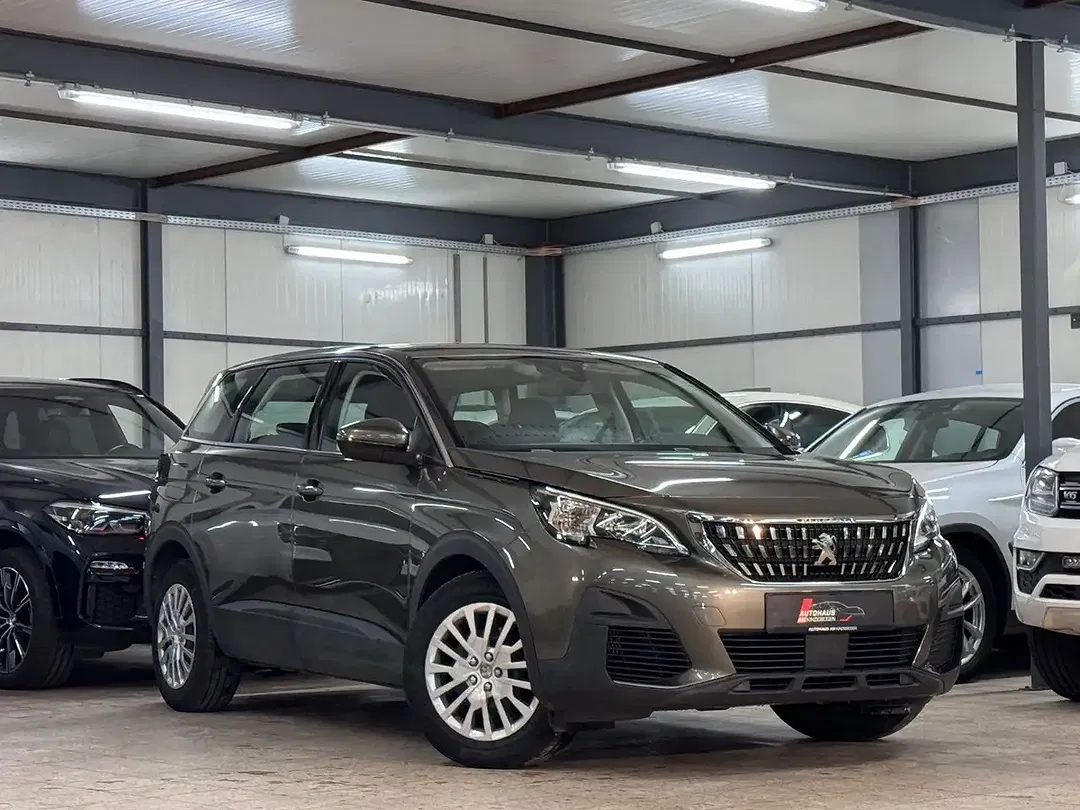 Peugeot 5008 - foto 1