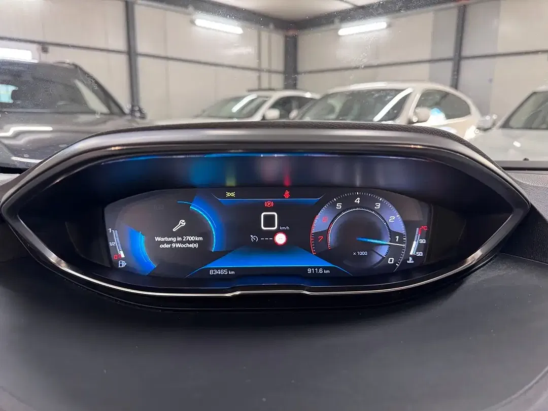 Peugeot 5008 - Thumbnail 10