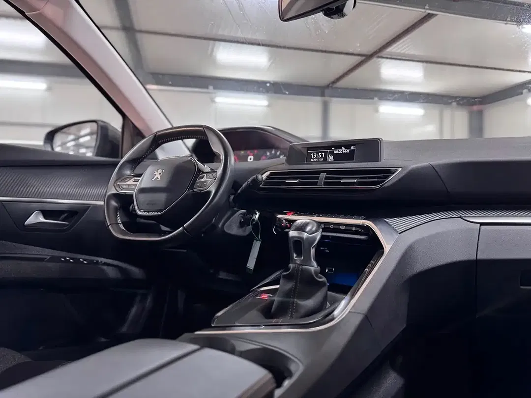 Peugeot 5008 - Thumbnail 13