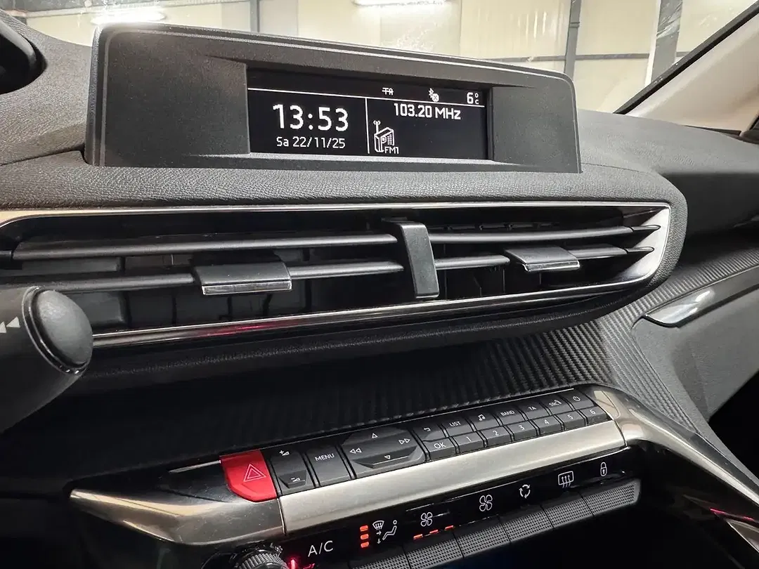 Peugeot 5008 - Thumbnail 14