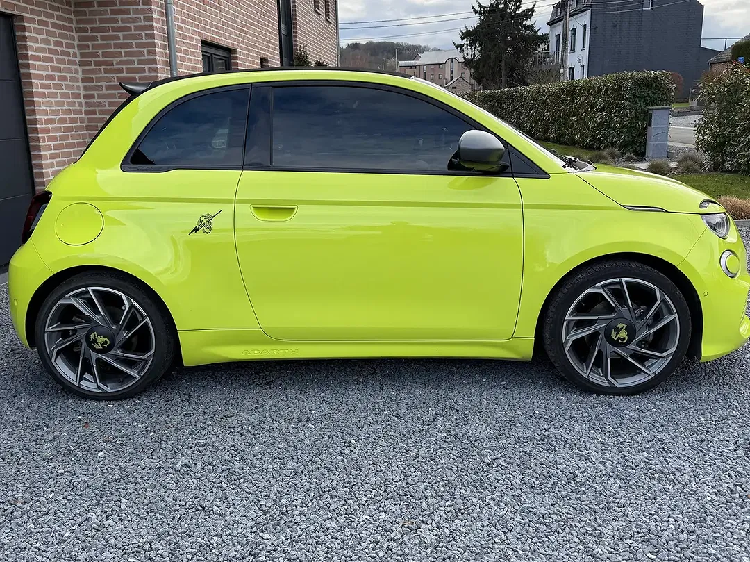 Abarth 500e Scorpionissima - foto 2