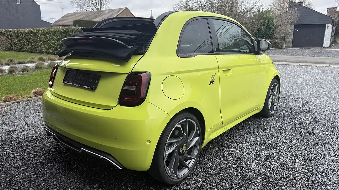 Abarth 500e Scorpionissima - Thumbnail 7