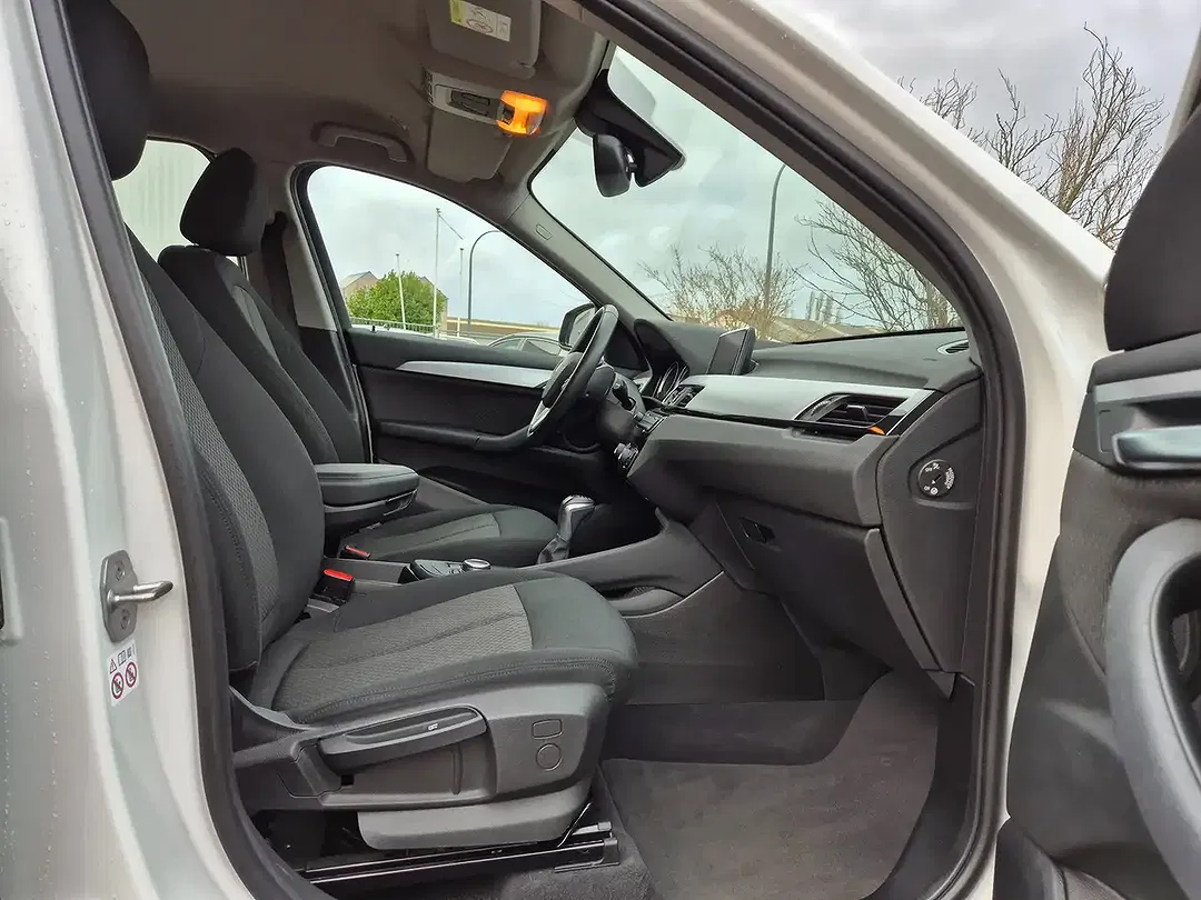 BMW X1 1.5 PHEV Hybrid xDrive 4x4 - Thumbnail 7