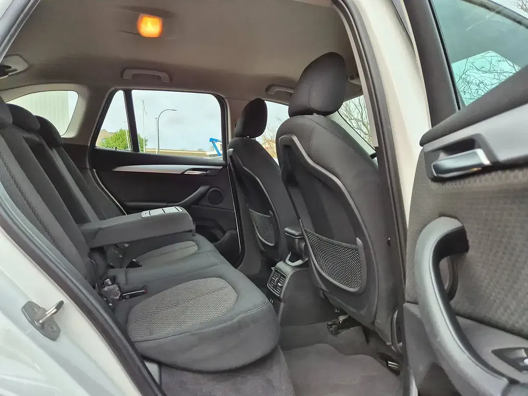BMW X1 1.5 PHEV Hybrid xDrive 4x4 - foto 8