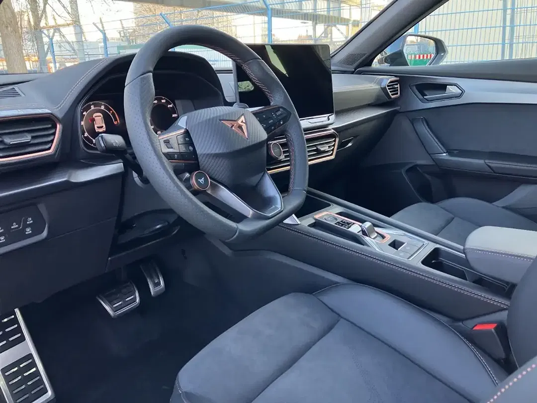CUPRA Formentor 1.5 PHEV DSG VZ - Thumbnail 10