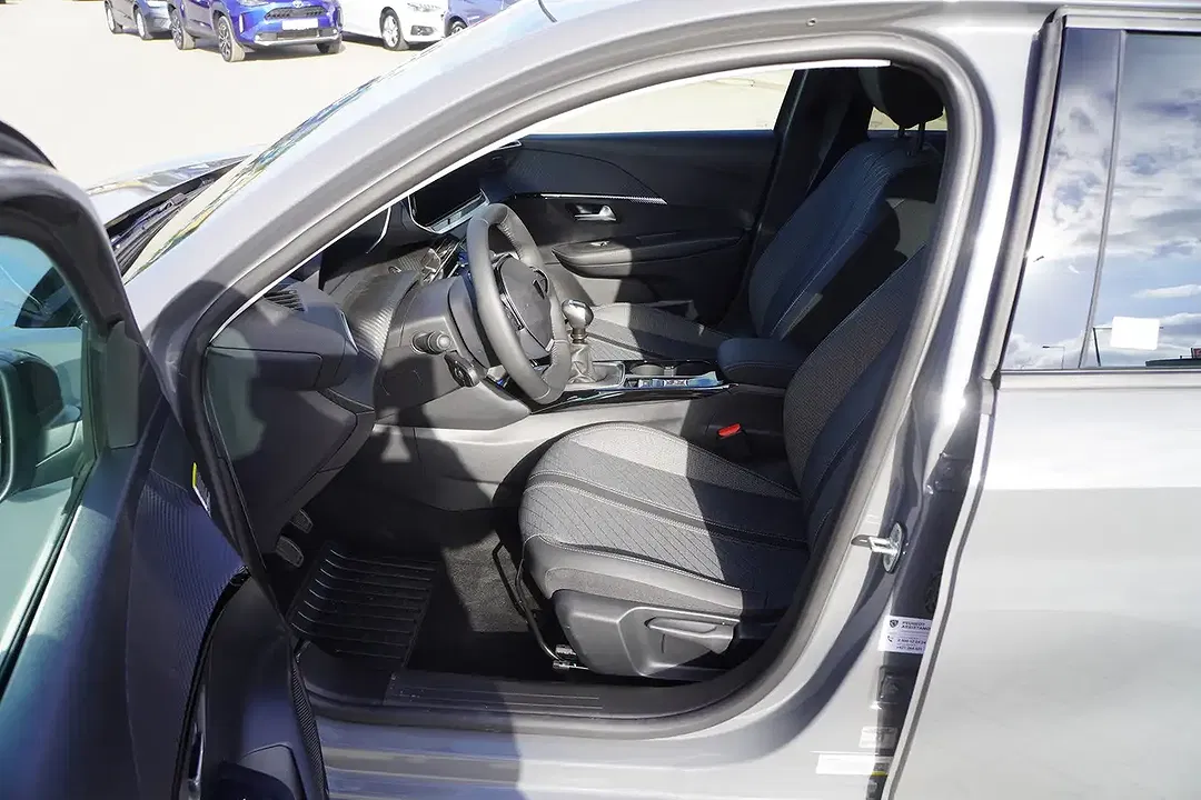 Peugeot 208 100 PureTech - Thumbnail 10