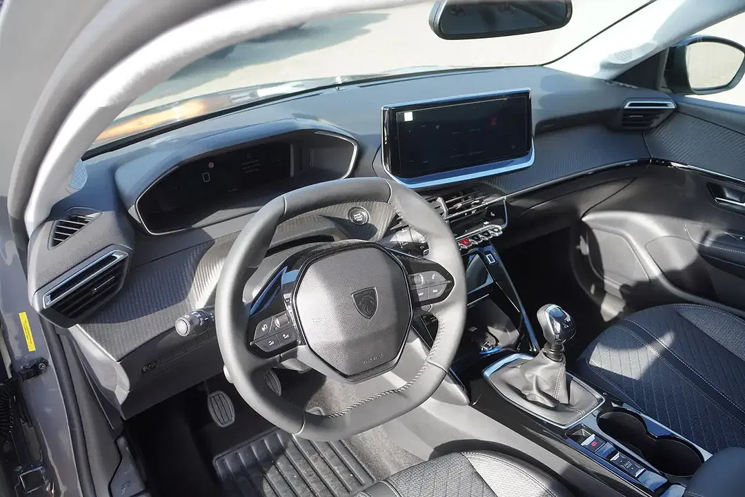 Peugeot 208 100 PureTech - Thumbnail 11