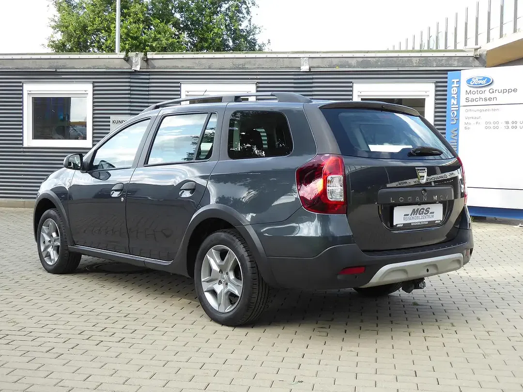 Dacia Logan - Thumbnail 9
