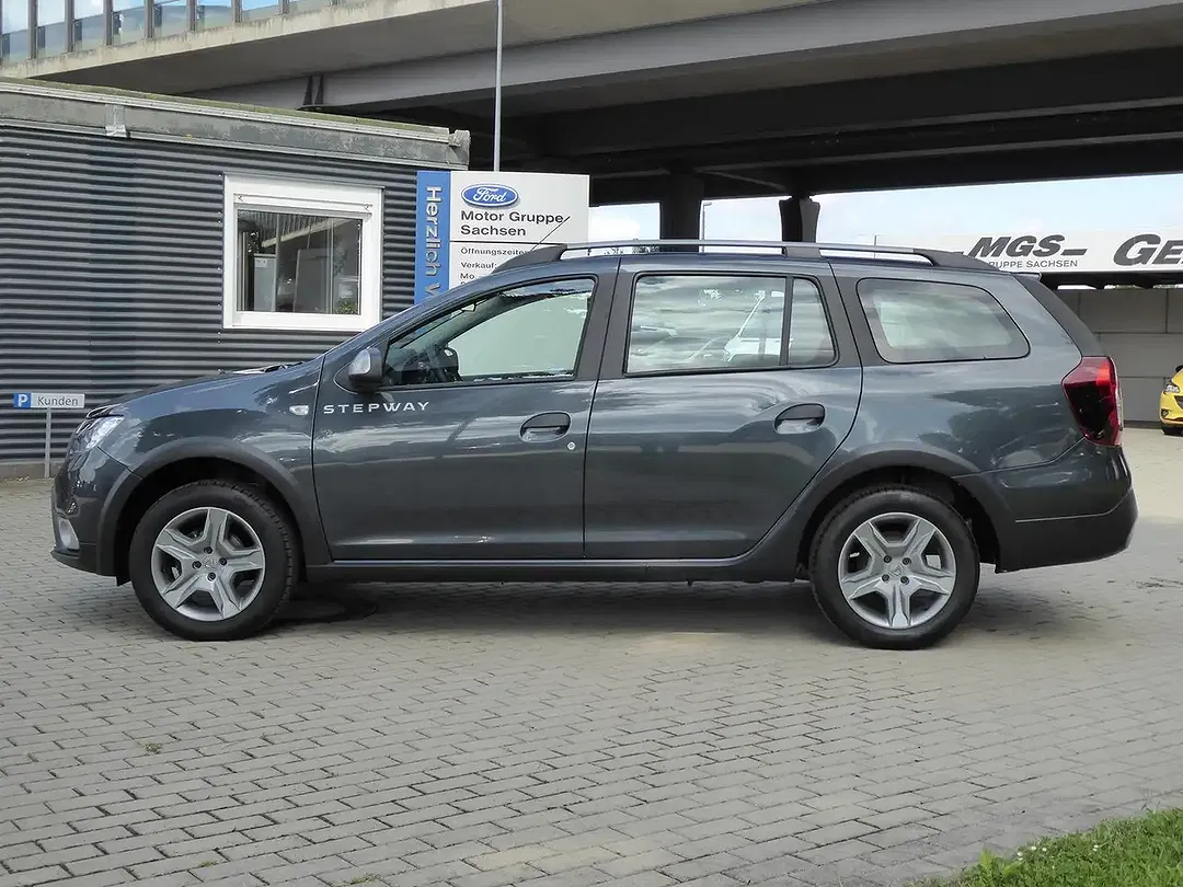 Dacia Logan - Thumbnail 10