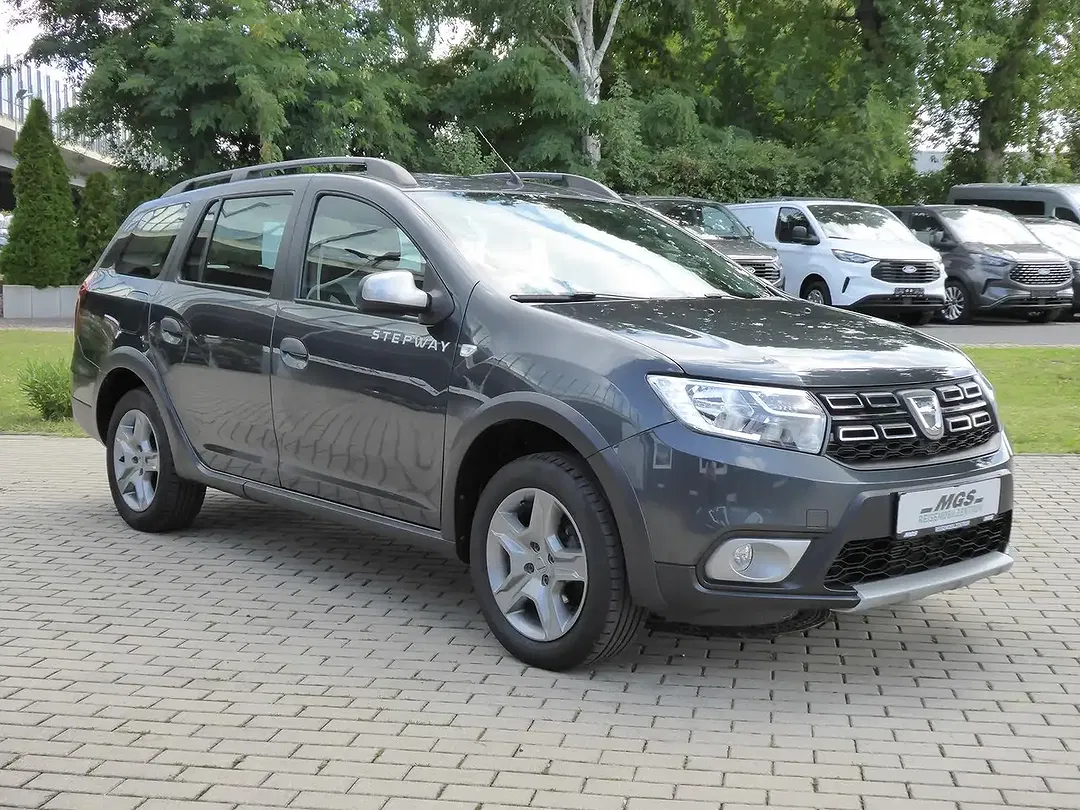 Dacia Logan - Thumbnail 3