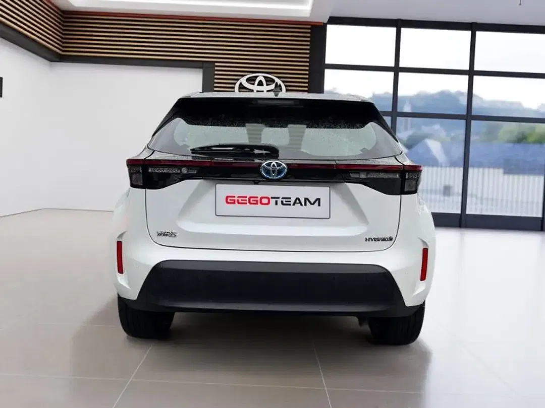 Toyota Yaris Cross Plus - Thumbnail 5