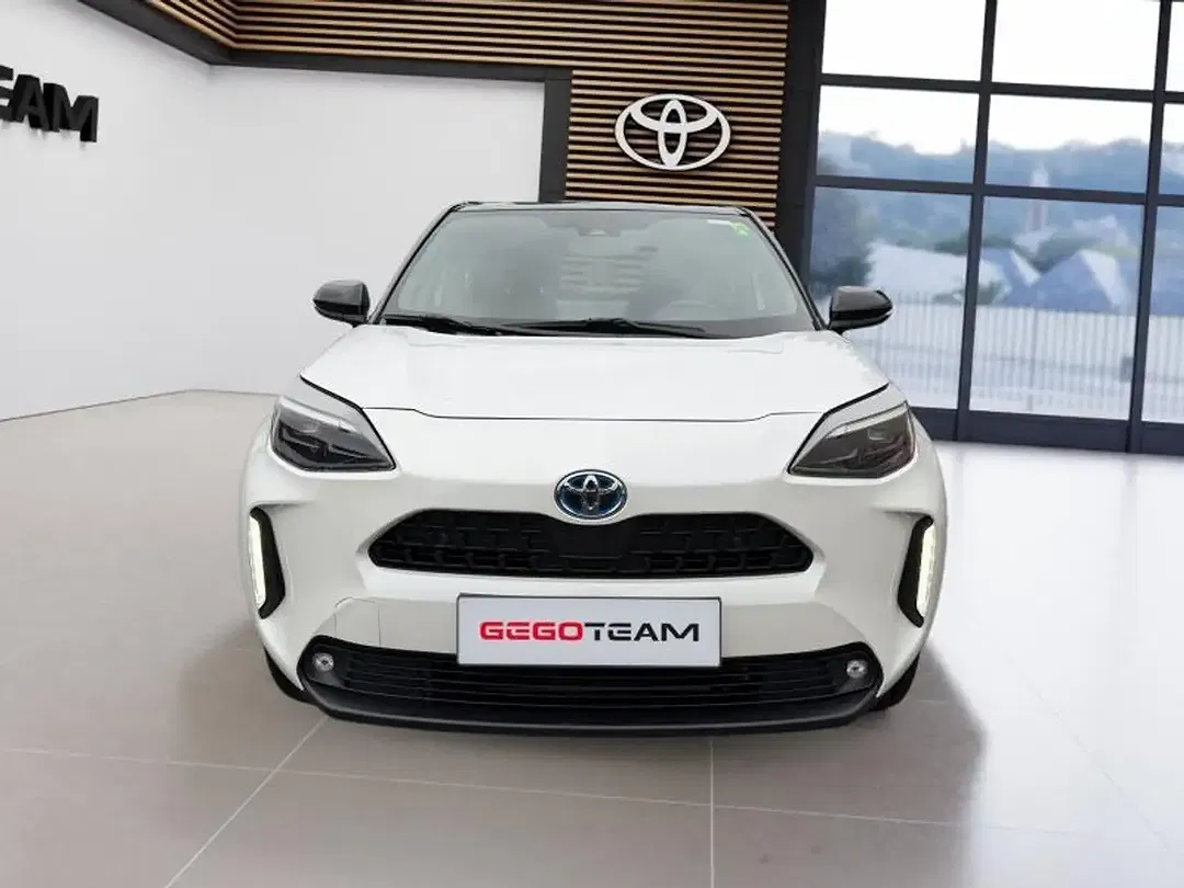 Toyota Yaris Cross Plus - Thumbnail 9