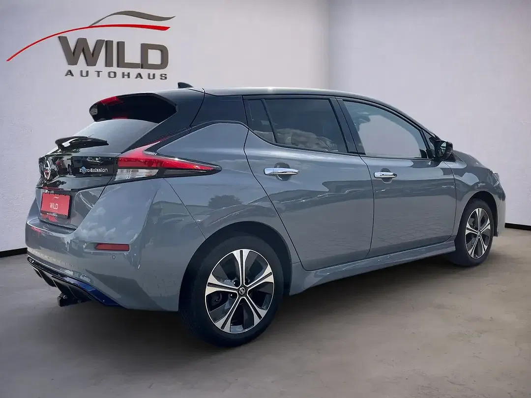Nissan Leaf Tekna - Thumbnail 5