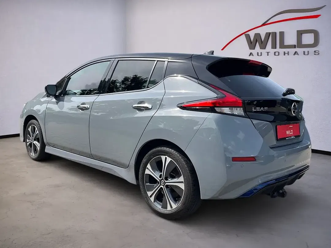 Nissan Leaf Tekna - Thumbnail 6