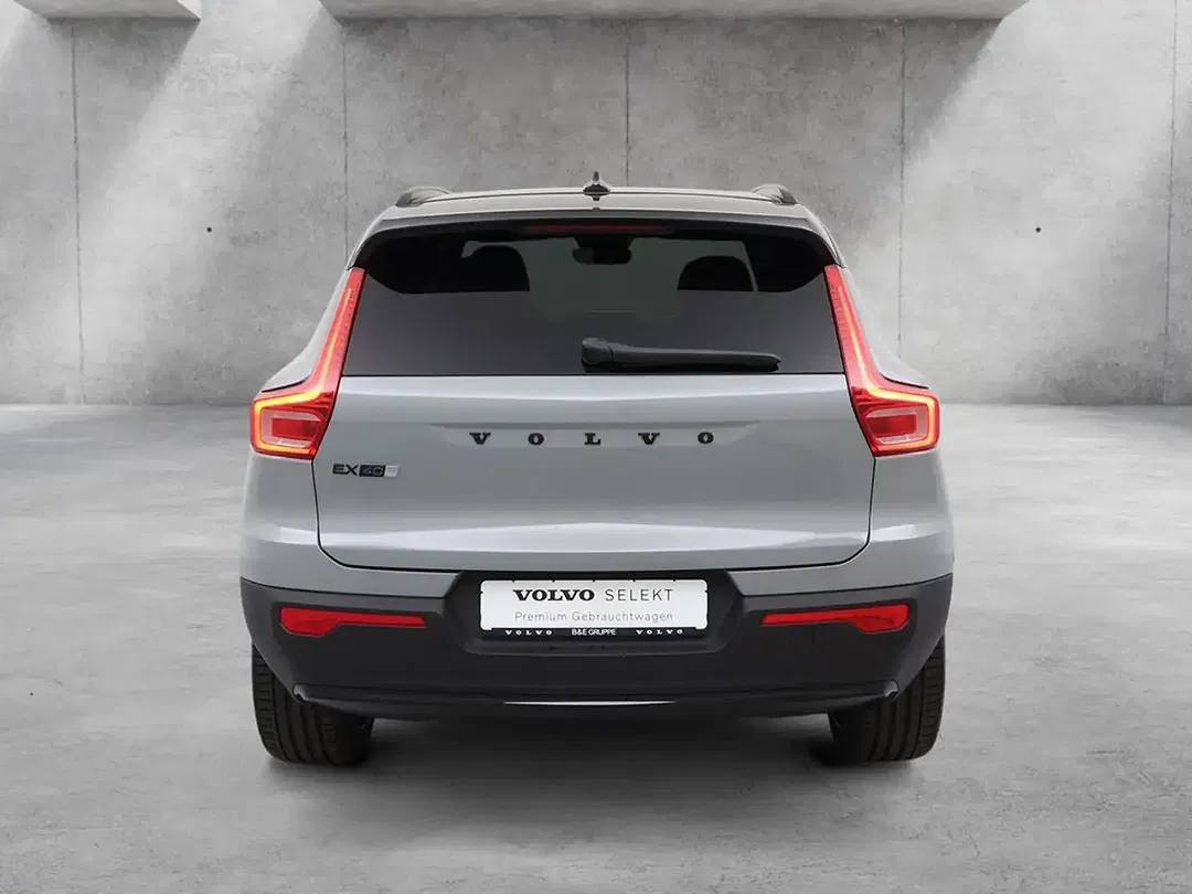 Volvo EX40 Single Motor Extended Range Ultra Black Edition - Thumbnail 6
