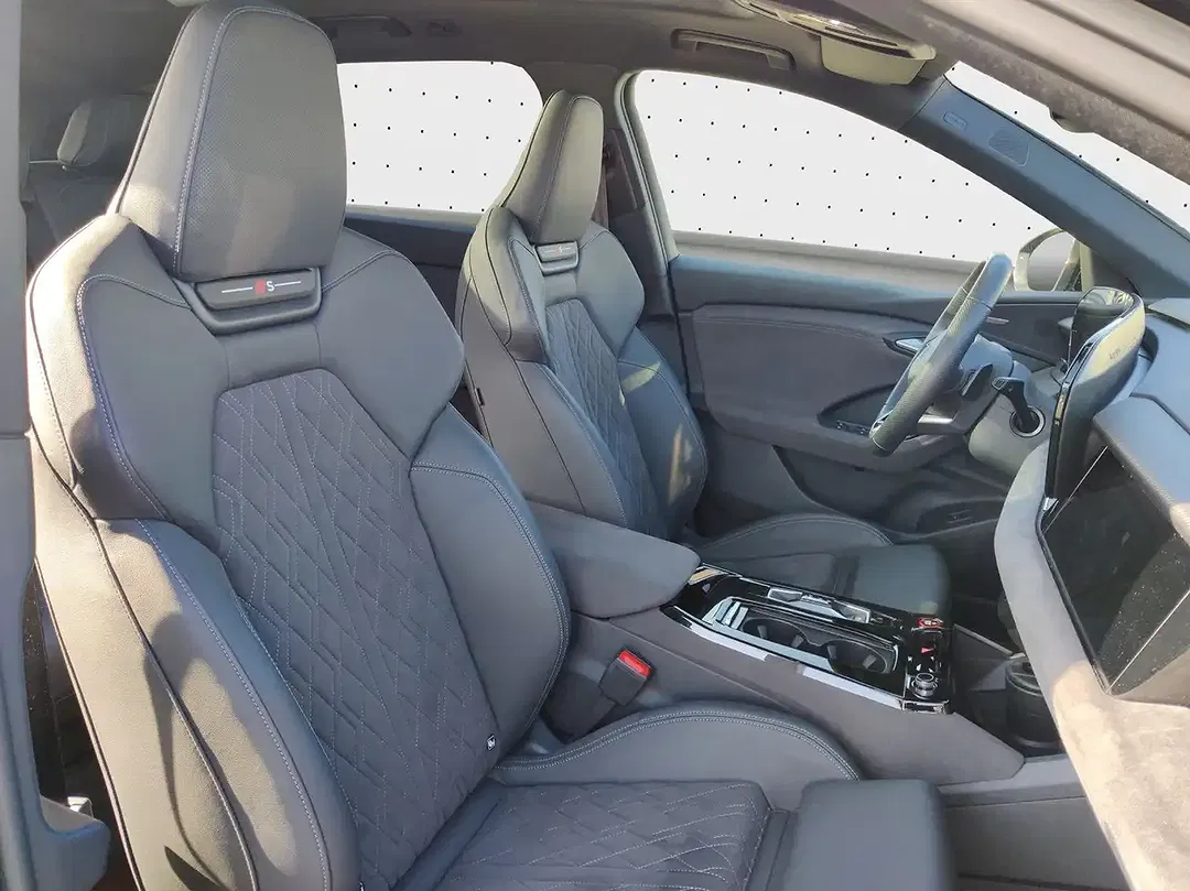 Audi SQ6 e-tron quattro - Thumbnail 3