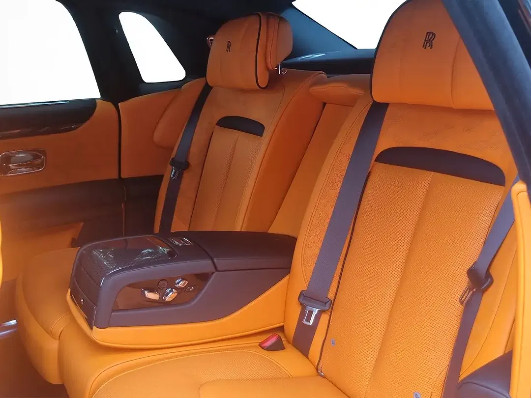 Rolls-Royce Ghost Black Badge - Thumbnail 12