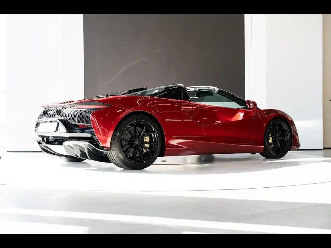 McLaren Artura Spider - Thumbnail 4