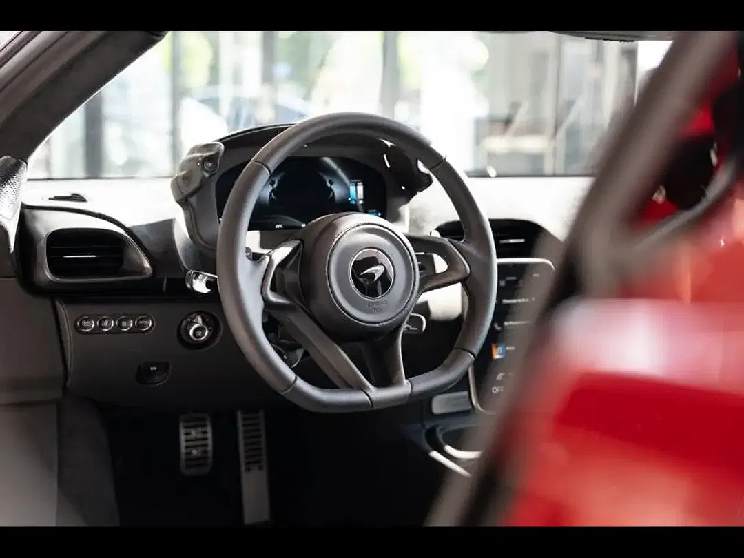 McLaren Artura Spider - Thumbnail 7