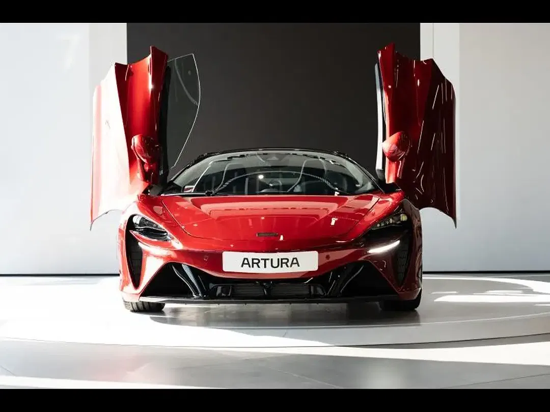 McLaren Artura Spider - Thumbnail 8