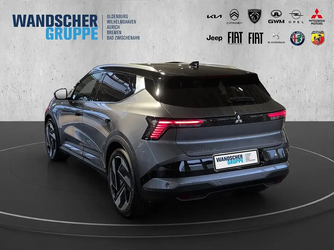 Mitsubishi Eclipse Cross Luxury - Thumbnail 4
