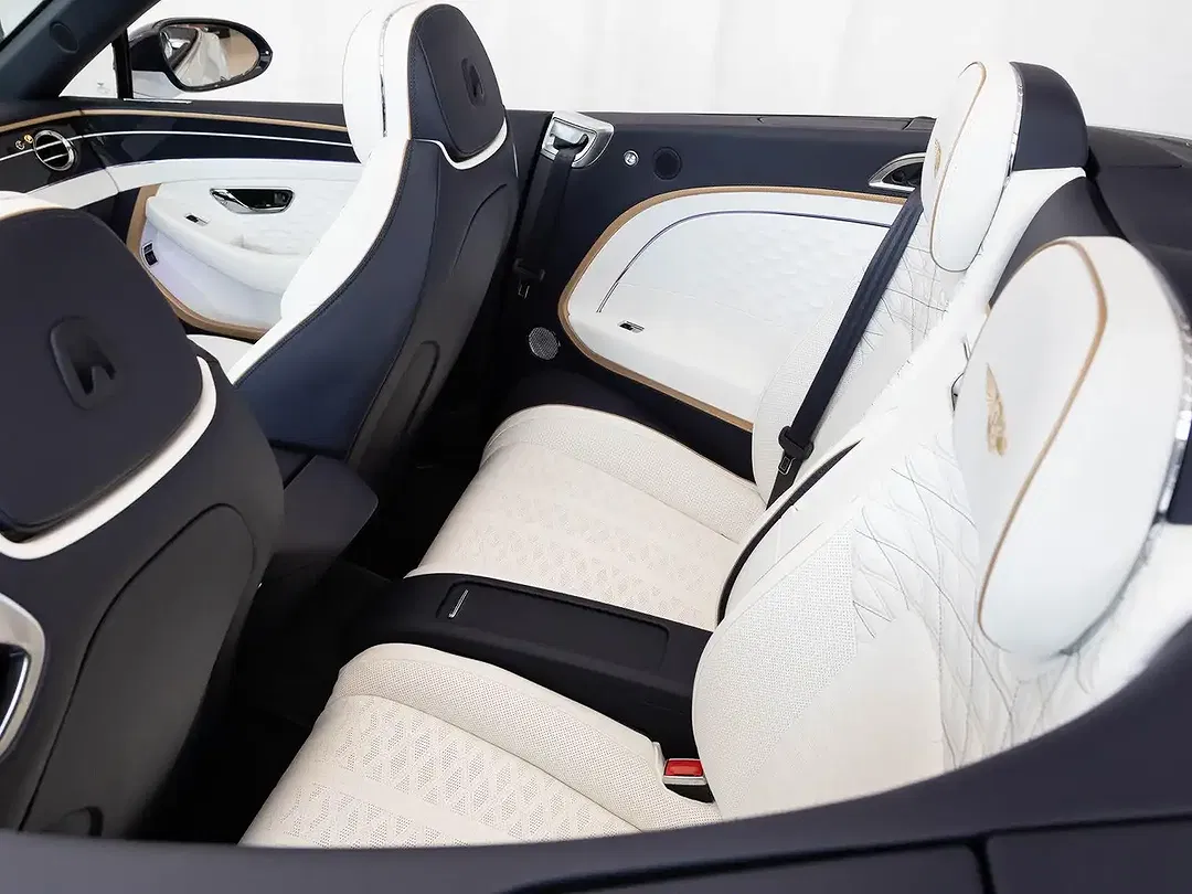 Bentley Continental Mulliner - Thumbnail 10