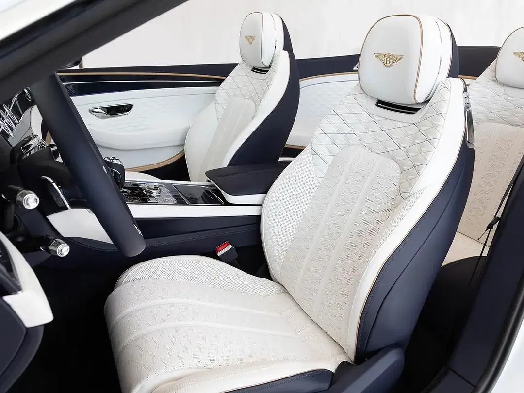 Bentley Continental Mulliner - Thumbnail 11