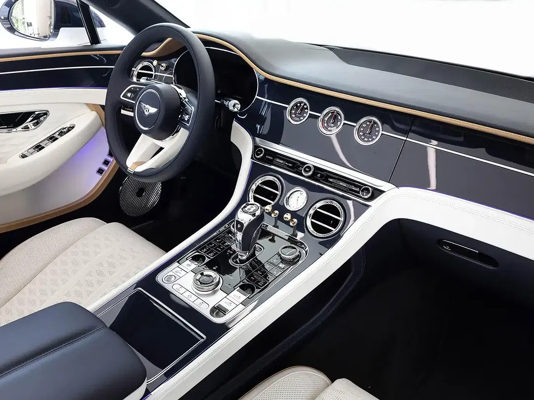 Bentley Continental Mulliner - Thumbnail 8