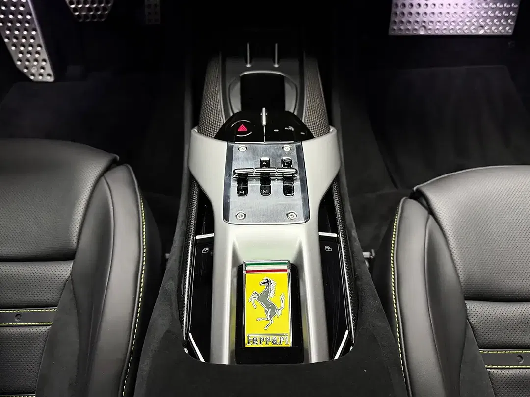 Ferrari 12 Cilindri - Thumbnail 11