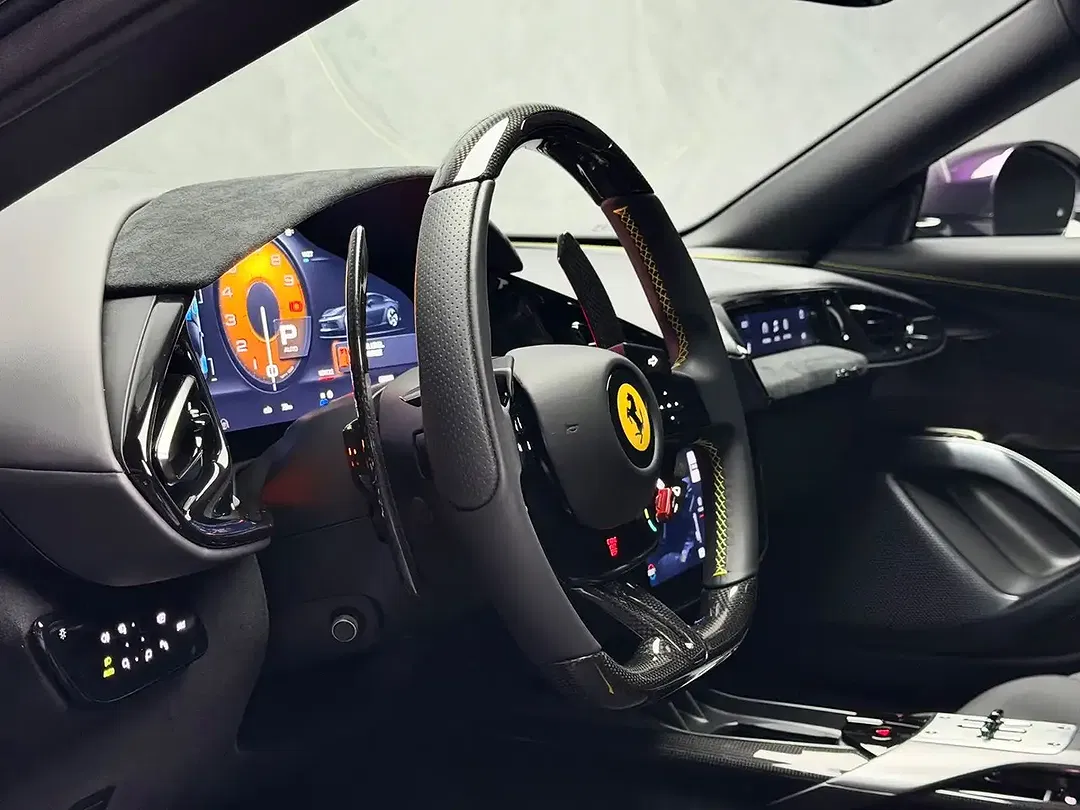 Ferrari 12 Cilindri - Thumbnail 3