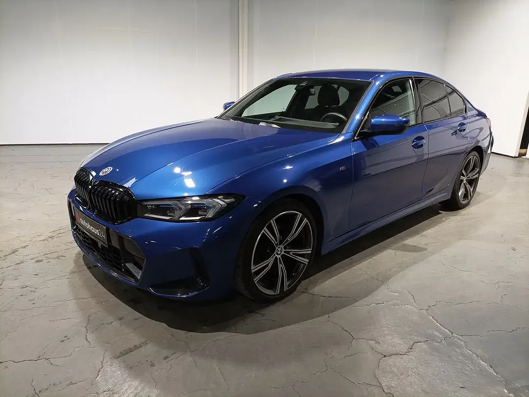 BMW 320 M Sport - Thumbnail 3