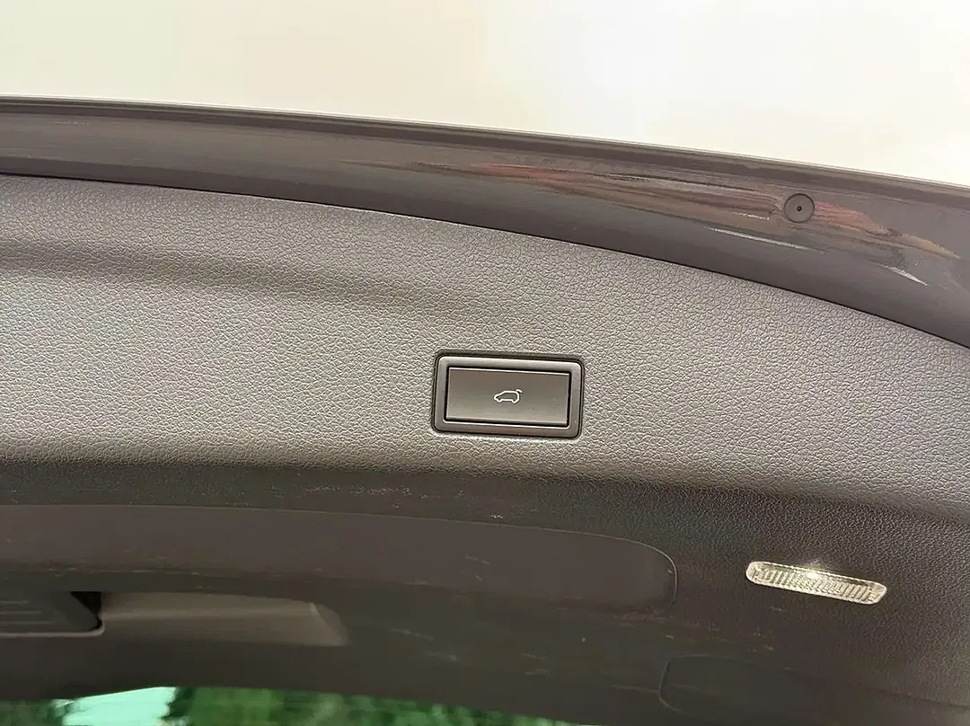 SEAT Alhambra 2.0 TDI Xcellence - foto 36