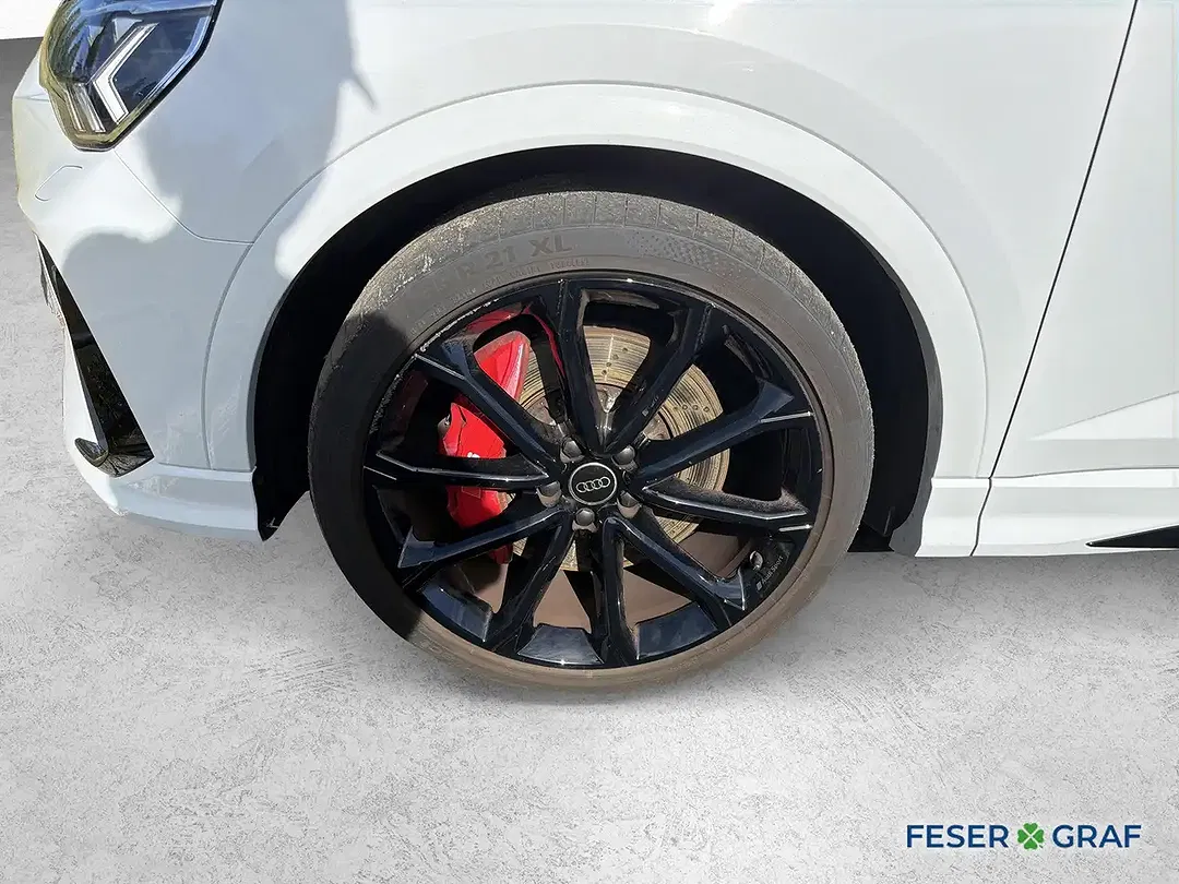 Audi RS Q3 TFSI quattro Matrix LED Sportback - Thumbnail 3