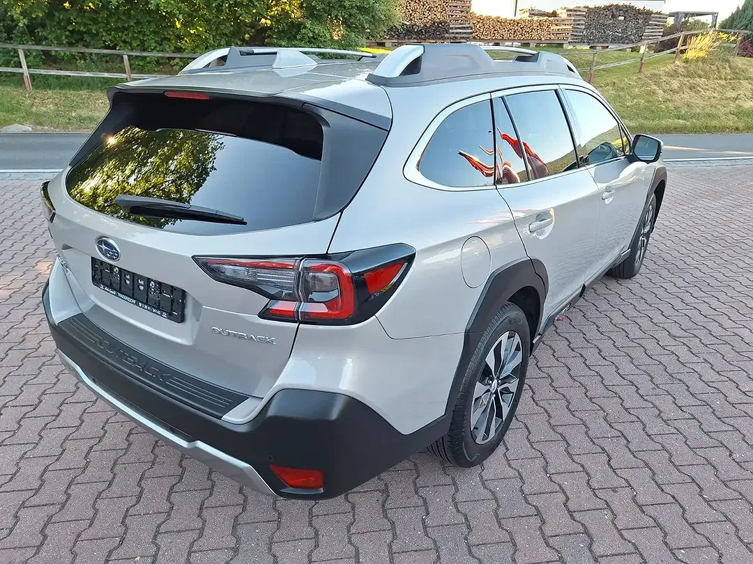 Subaru OUTBACK 2.5 Lineartronic Platinum - foto 2