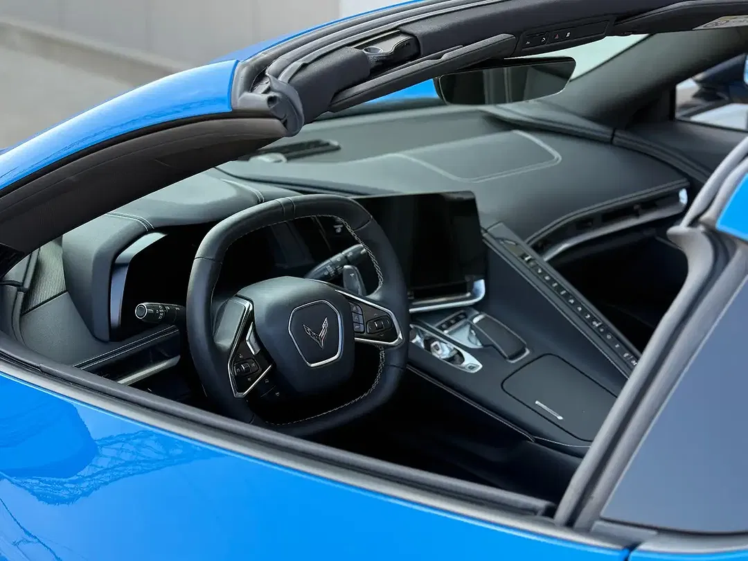 Corvette Stingray 6.2 V8 Z51 Targa 3LT - Thumbnail 12