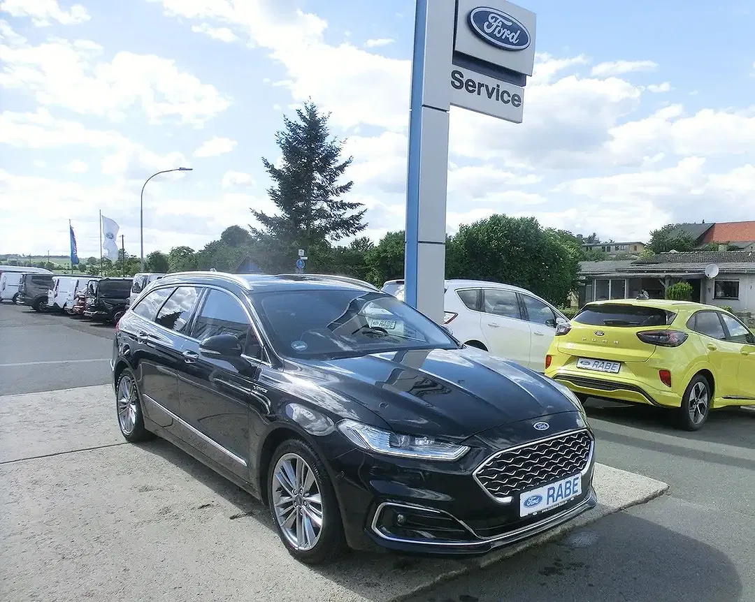Ford Mondeo 2.0 Vignale - foto 1