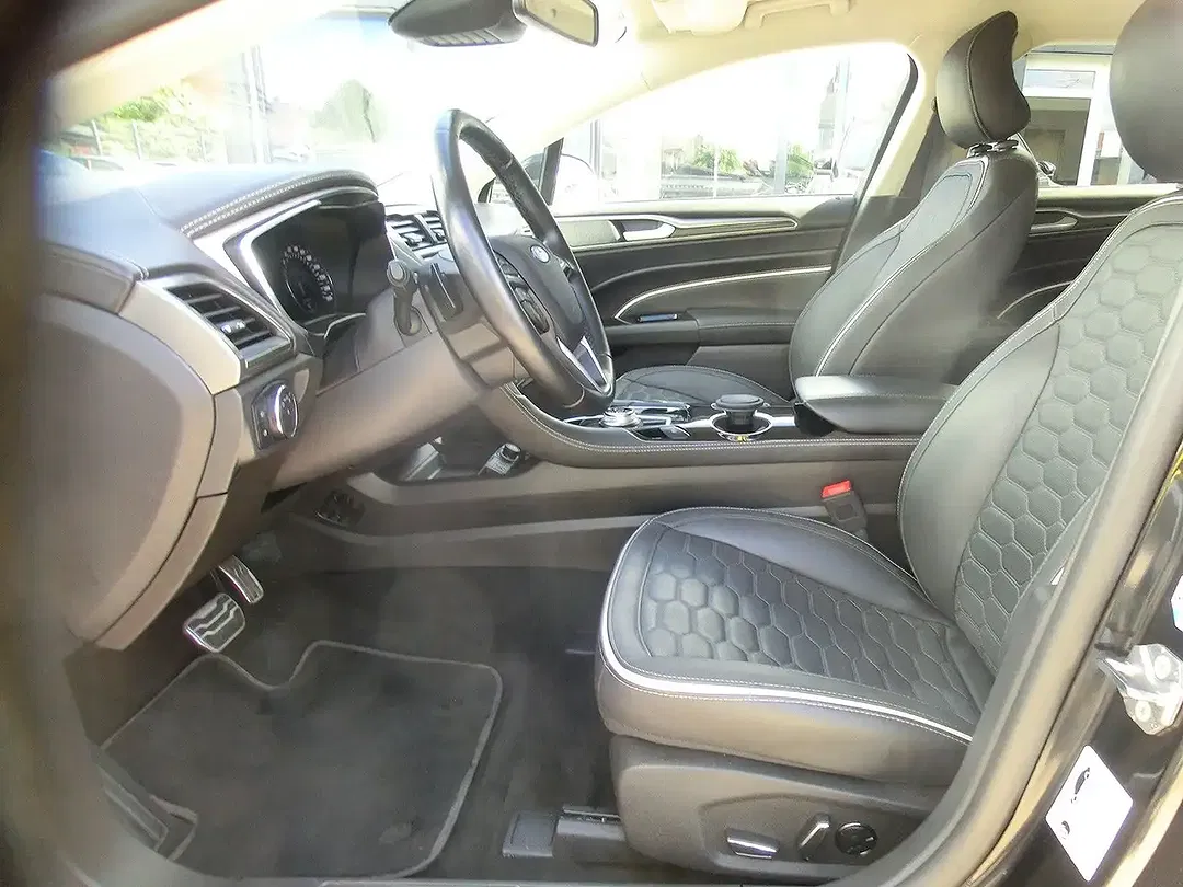 Ford Mondeo 2.0 Vignale - Thumbnail 6
