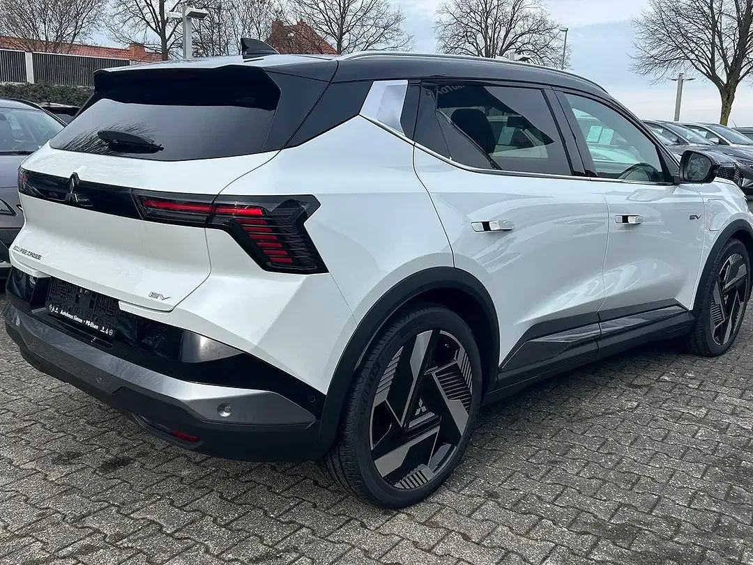 Mitsubishi Eclipse Cross Diamant Top - Thumbnail 5