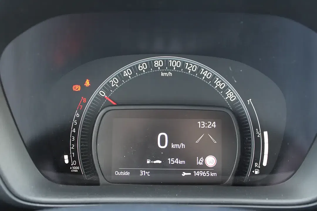 Toyota Aygo - Thumbnail 13
